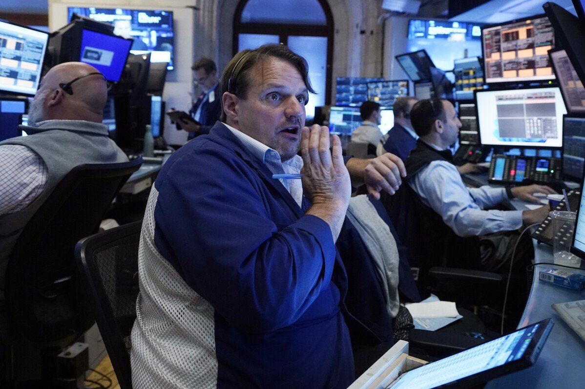 Mercato azionario oggi: Tutto tranquillo a Wall Street in attesa del rapporto sull'occupazione di maggio; GameStop subisce un altro calo